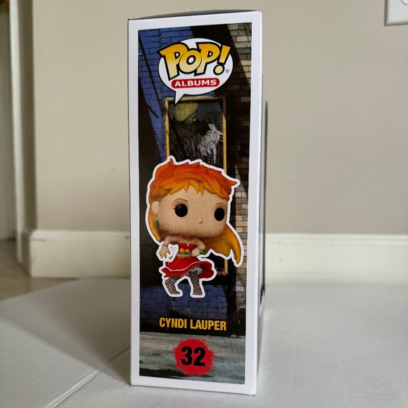 NEW! Funko Pop! Albums Cyndi Lauper She's So Unusual #32. - Picture 5 of 9